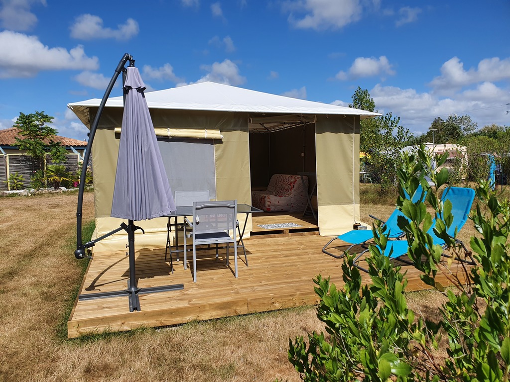 tente-lodge-caraibe-nature-calme-insolite-vendee-camping-les-chagnelles